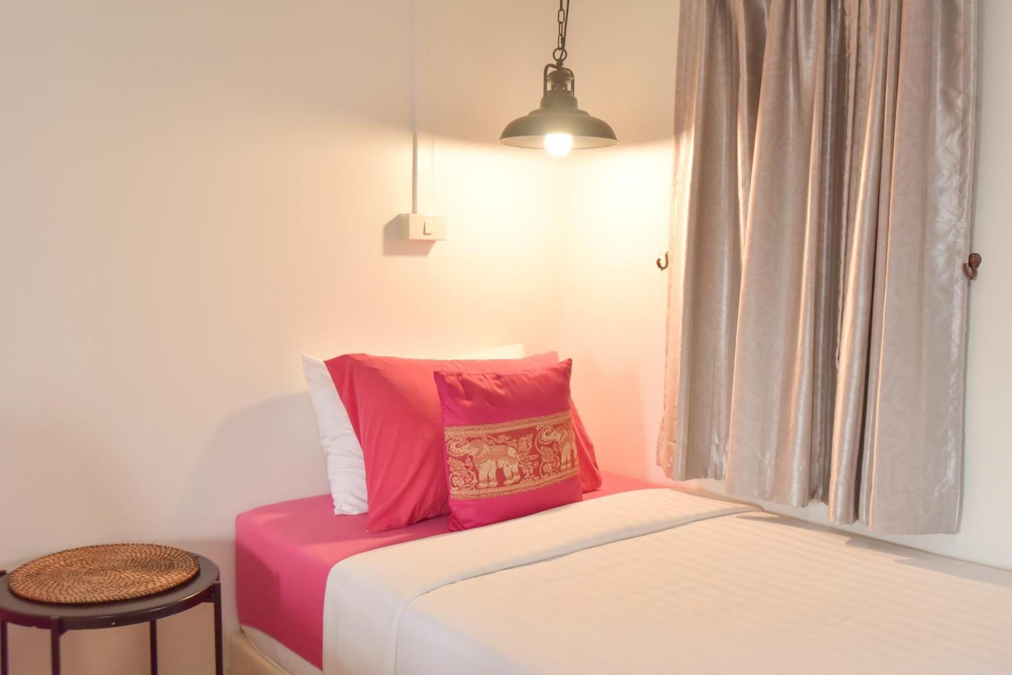 P.U. Inn Resort Phra Nakhon Si Ayutthaya Exterior foto